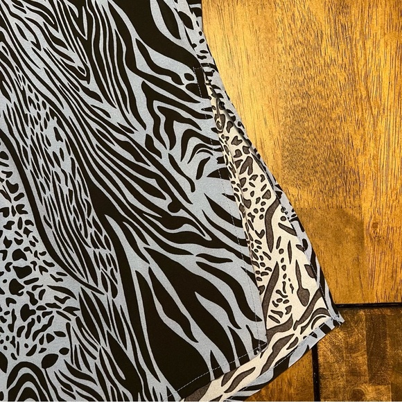 NWT Sugar + Lips Zebra Print Button-Up Collared Shirt Midi Dress Size Small - Picture 7 of 12